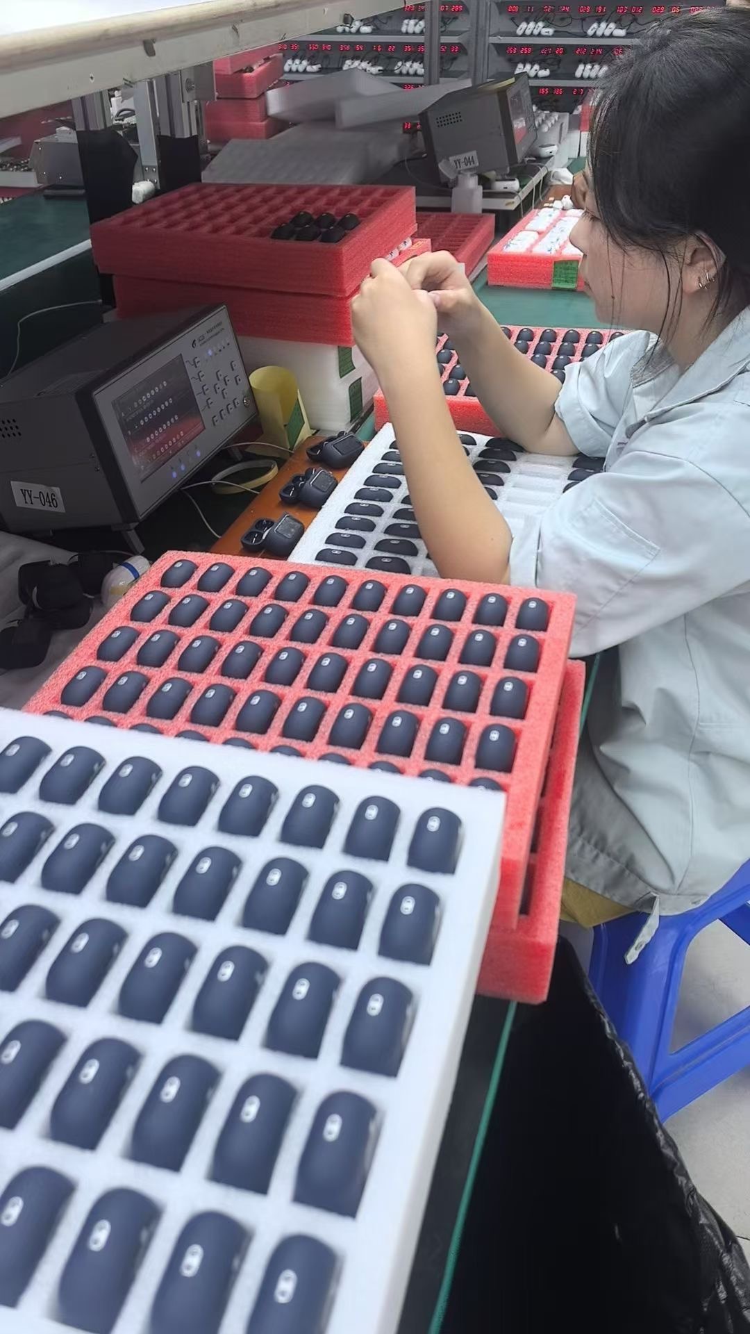 Headphone manufacturing source, self-produced production line