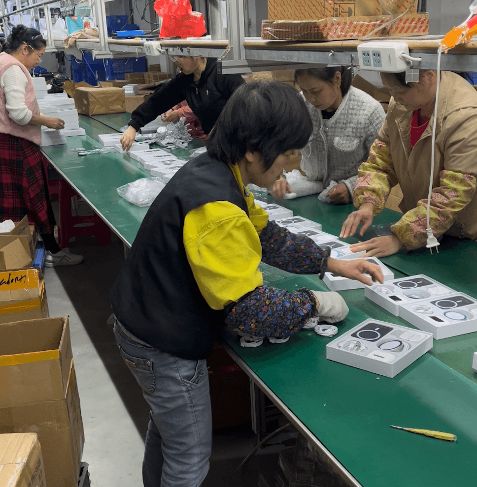 How We Helped an International Brand Build a High-Quality 7-in-1 Power Bank Charging Kit Solution 1 From Product Idea to Mass Production: A Complete Charging Solution Delivered by Our Factory